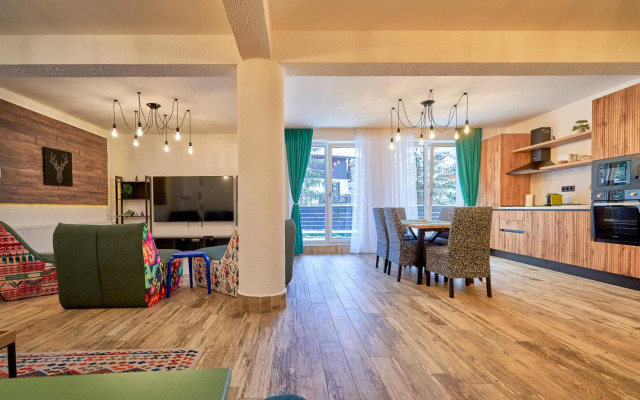 Family TreeZ Premium Apartments