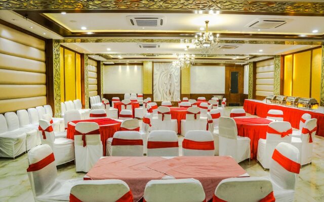 FabHotel Taj Nagari