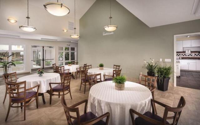 Whispering Woods Resort