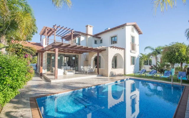 Kymma Holiday Homes