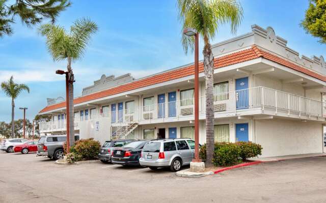 Motel 6 Carlsbad, CA - East