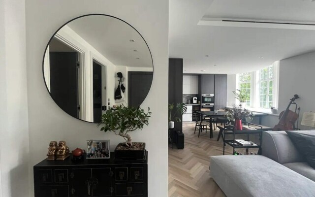 Beautifully Designed 2BD Flat - Borough