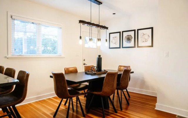 Dt Hot Tub Sauna Huge Yard