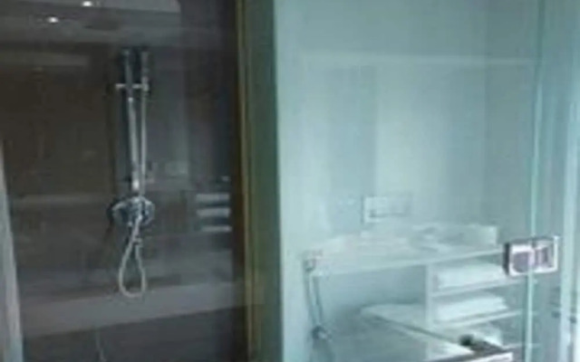 Tune Hotel KLIA - KLIA2