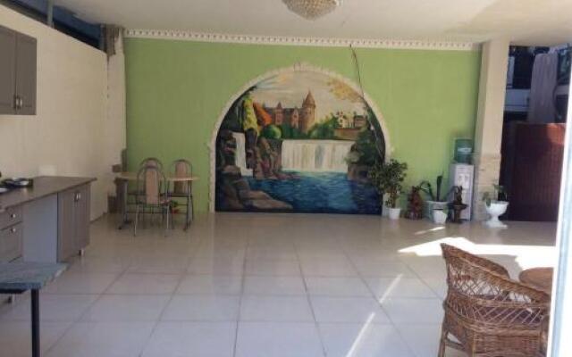 Guest House on Krupskoy 7