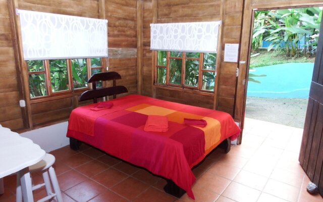 Selva Color Forest & Beach Ecolodge