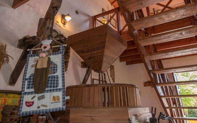 Antiguo molino en Santa Lucia