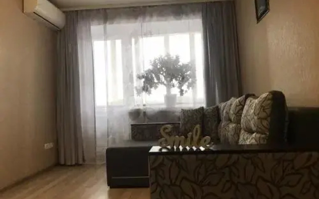 Apartment on Peremohy Avenue