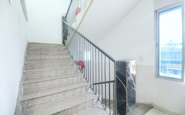 Fabexpress Sai Villa