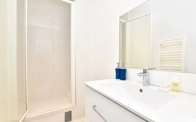 Charming Flat -2br/6p- Montorgueil