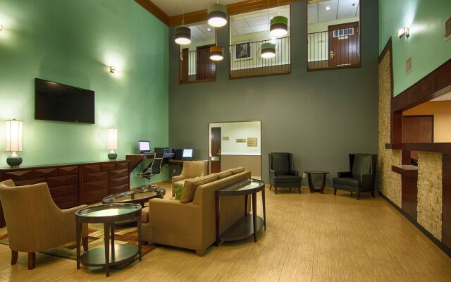 Best Western Plus The Woodlands