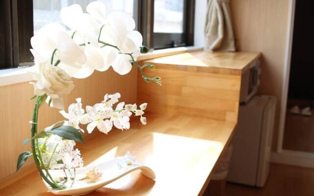 Sakuragawa No Kinkaku Apartment