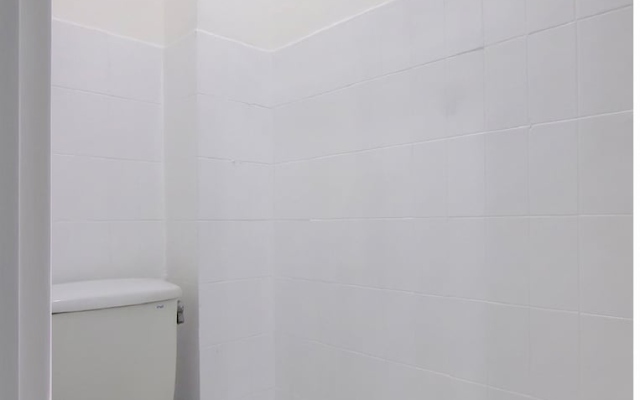 Oyo 89994 Kartini House