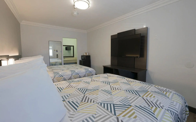 Motel 6 Tustin, CA – Orange County