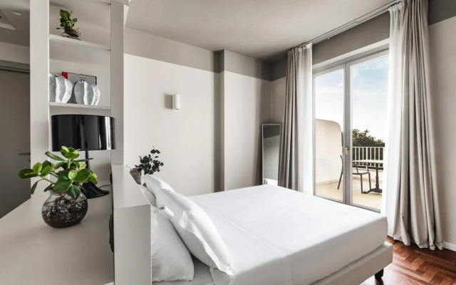 Seebay Hotel