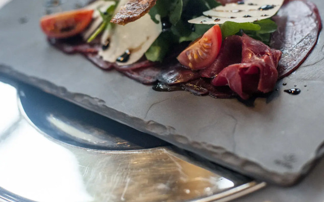 Hacklewood Hill Country House