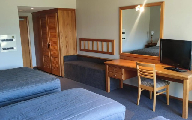 Distinction Mackenzie Country Hotel