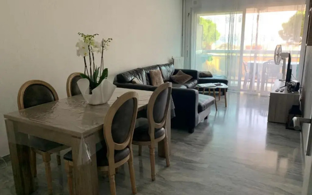 Appartement à 2 pas de la mer