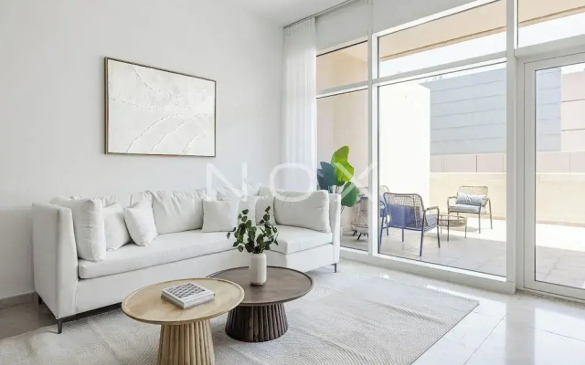 1BR with Study City View Bay Square B7