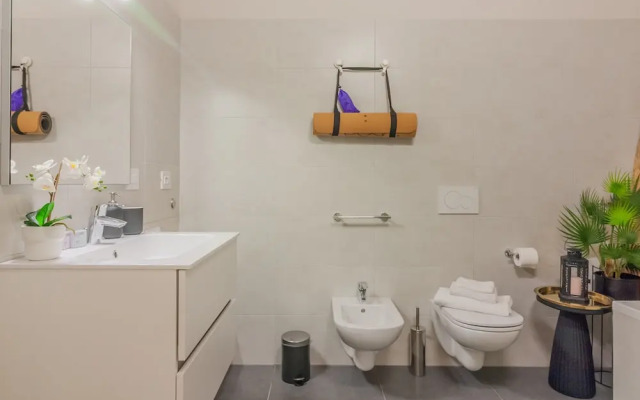 A Night At the Museum - Lake Como