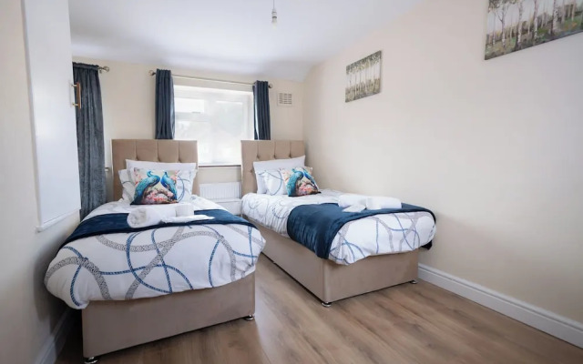 Bliss House - Modern 3beds With Sweeping Views