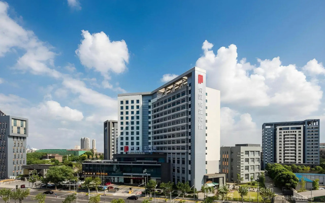 Shanghai Paradise Hotel