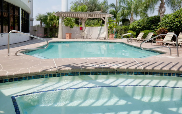 Holiday Inn Express Hotel & Suites Mission-McAllen Area by IHG