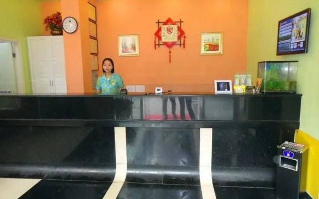 Home Inn - Changsha Stadium Branch