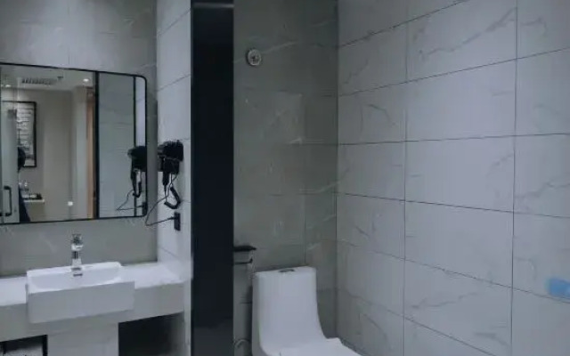 Yatesilan Bay Hotel (Karamay Branch)