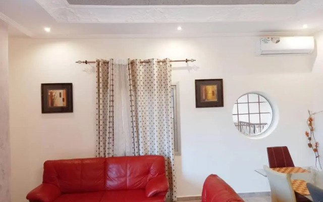 Lovely 2-bed Apartment in Kribi-douala