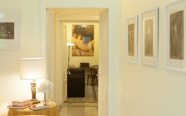 Rental In Rome Portico Ottavia Garden