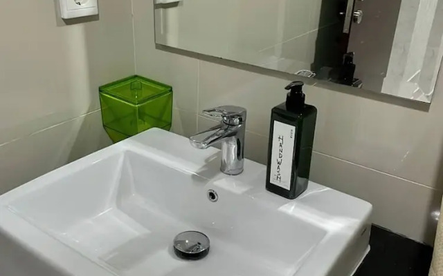Staycation Jakarta Kensington Royal