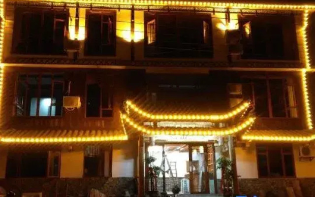 Yishan Guishe Inn