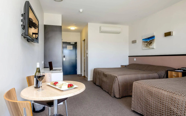 Macquarie 4 Star