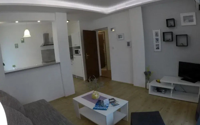 Comfortable Apartment in Stari Grad