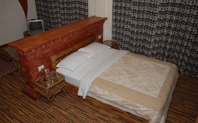 Vardan Resort n' Apartment