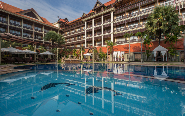 Empress Residence Resort & Spa