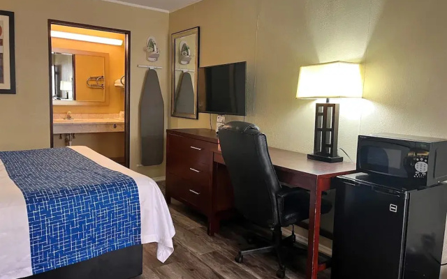 Travelodge Seymour
