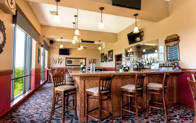 Grand Plaza Hotel Branson