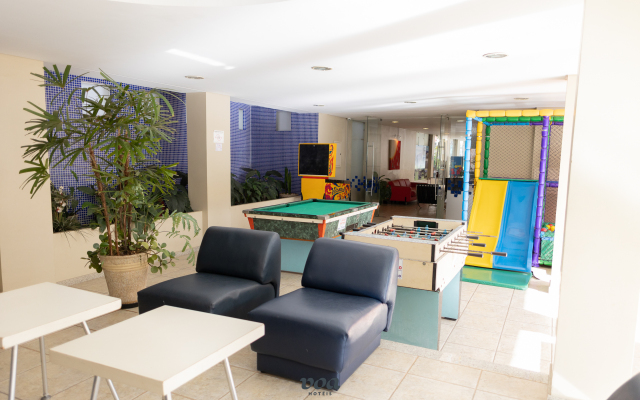 VOA Plazza Hotel