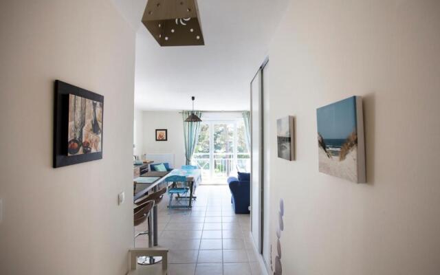 Appart Résidence proche plage avec piscine et parking couvert privé