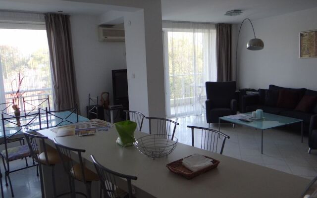 MNG Holiday Yassen Apartments
