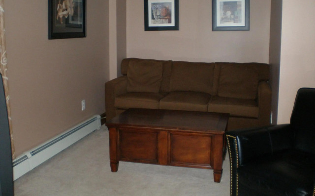 Spanish Bay Inn, CANADA