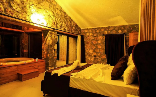 2 Bedroom Private Villa Located in Oludeniz