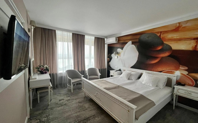 Turnu Severin Continental Hotel