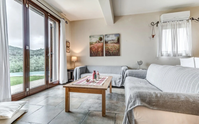 Mastrogiannis villa Myrtia
