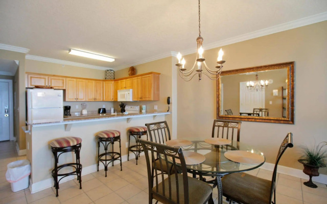 Emerald Isle Beach Resort by Panhandle Getaways