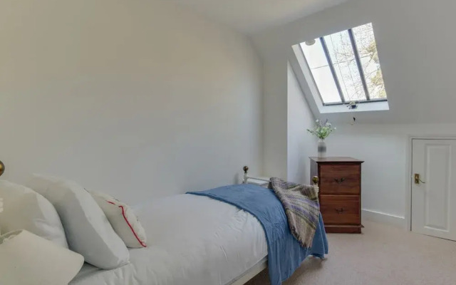 The Old School House