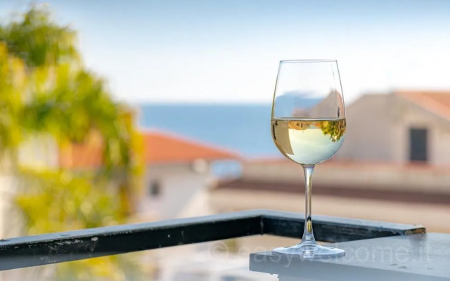 Easy Welcome Residenza Ortensia Appartamento Paola - Aci Castello Catania