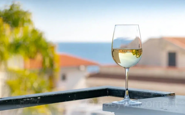 Easy Welcome Residenza Ortensia Appartamento Paola - Aci Castello Catania